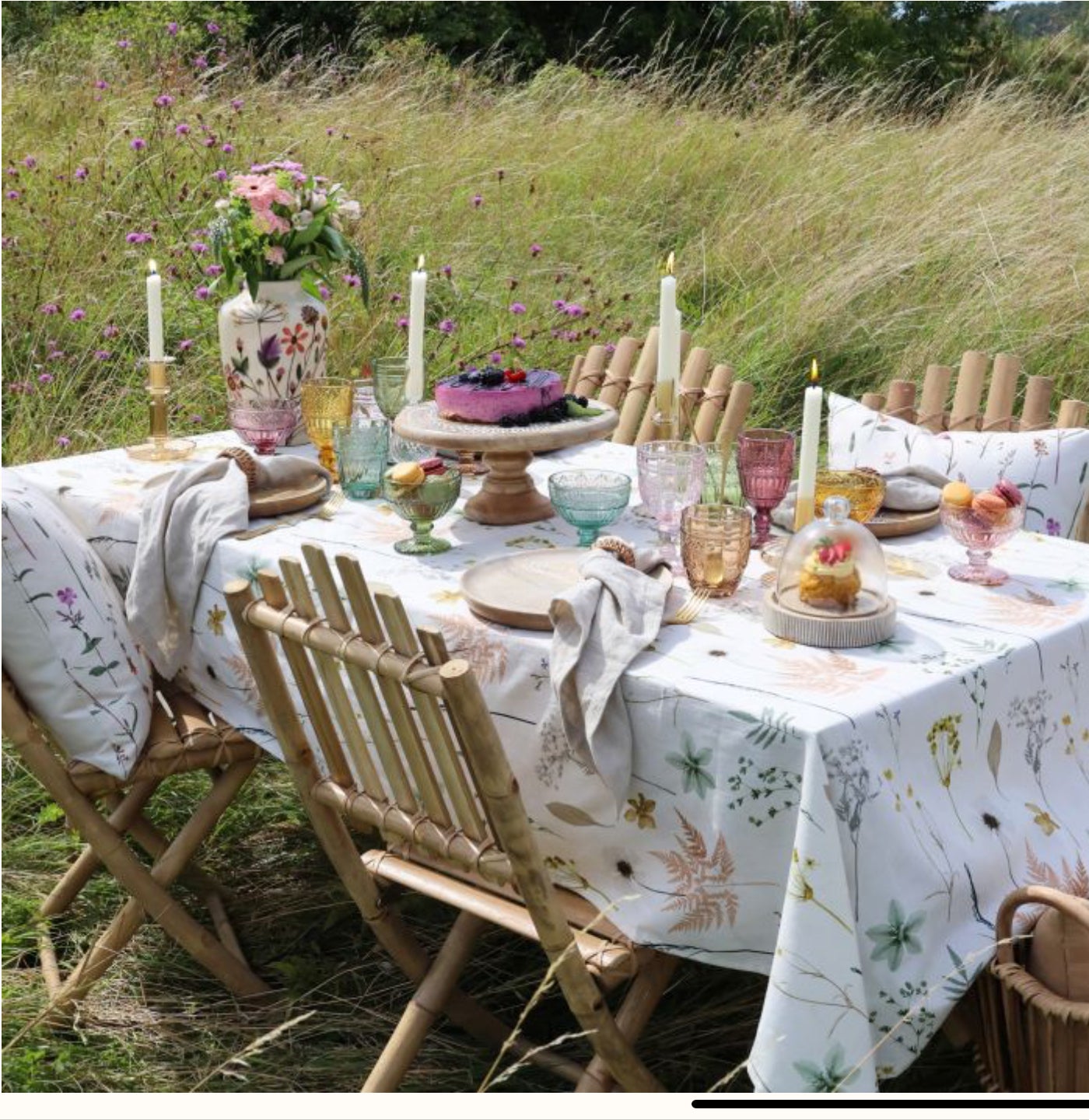 Nappe de table AIX imprimé fleurs 240x140cm