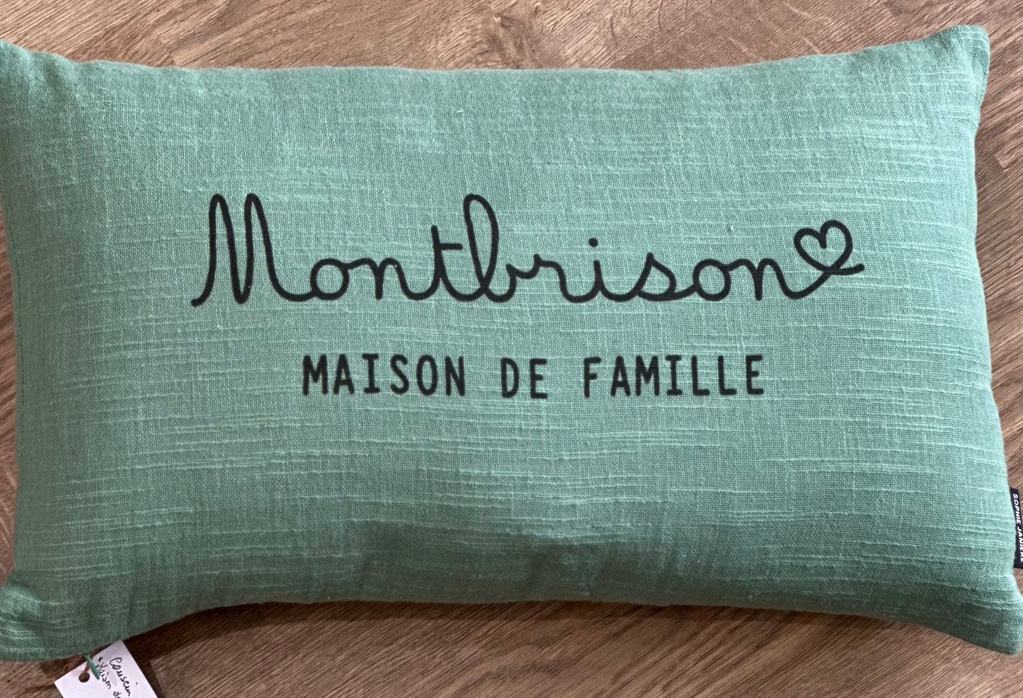 Coussin rectangle «  Montbrison maison de famille »
