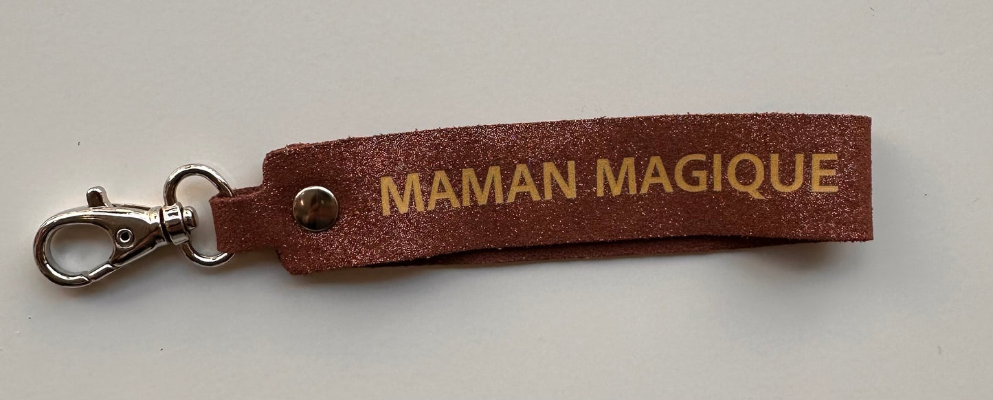 Porte-clés message « Maman magique »