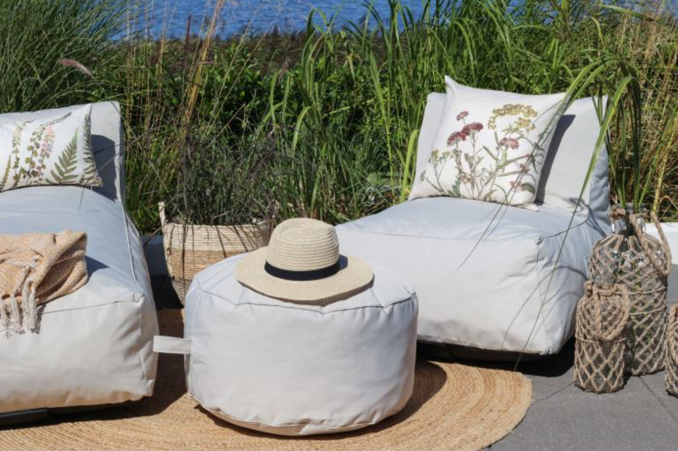 Coussin AIX imprimé fleurs