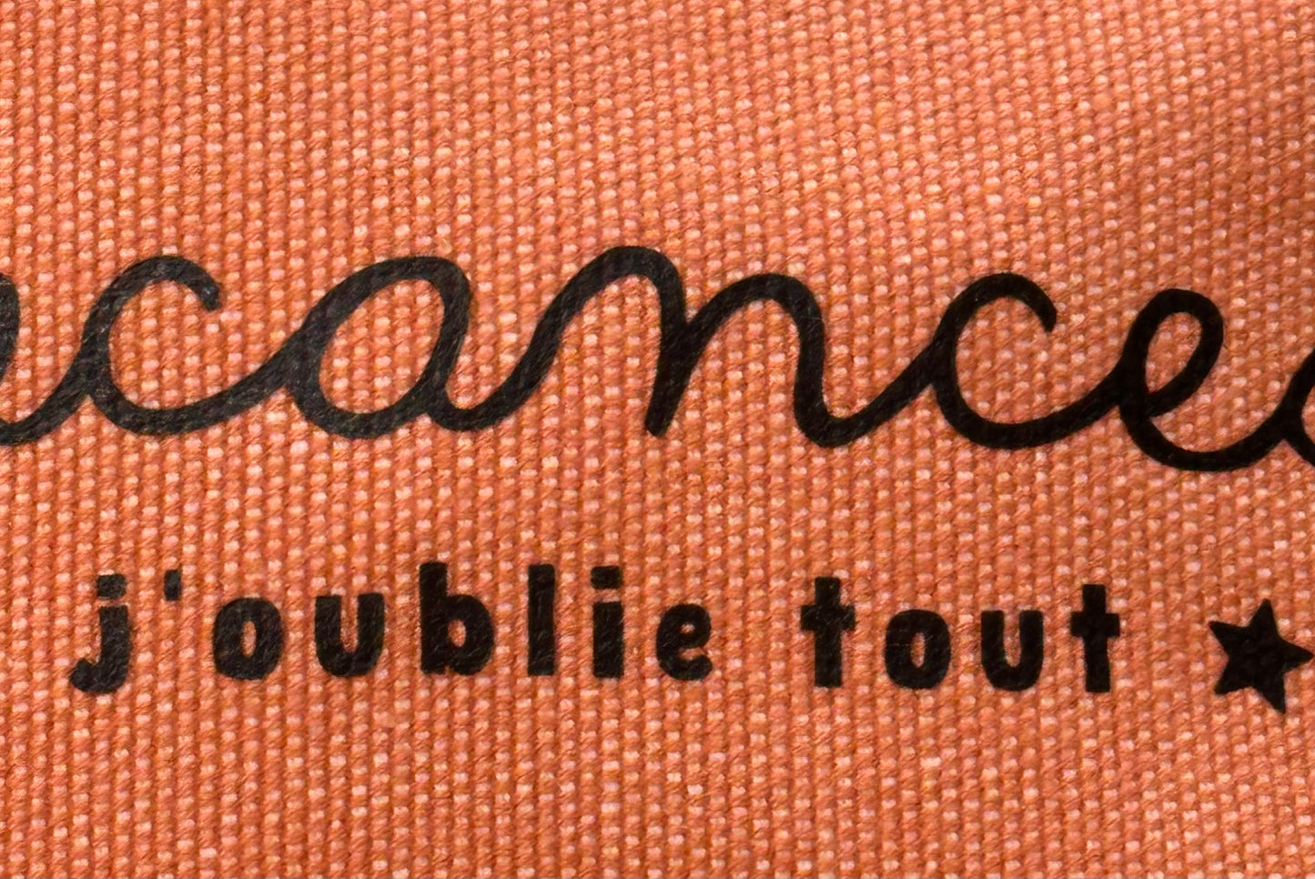 Trousse plate  « Vacances j’oublie tout »