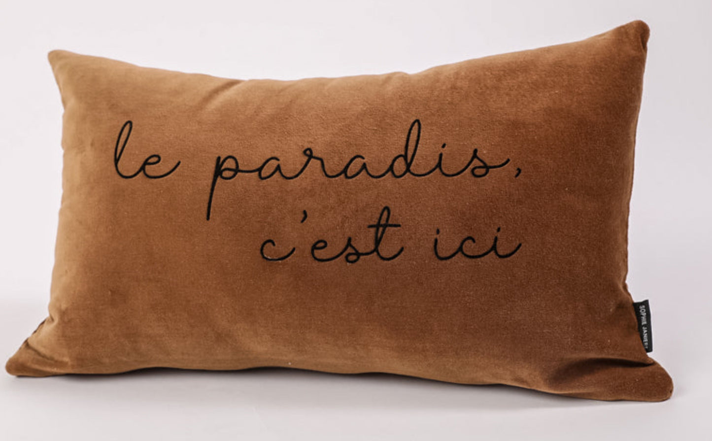 Coussin rectangle velours  « le paradis c’est ici »