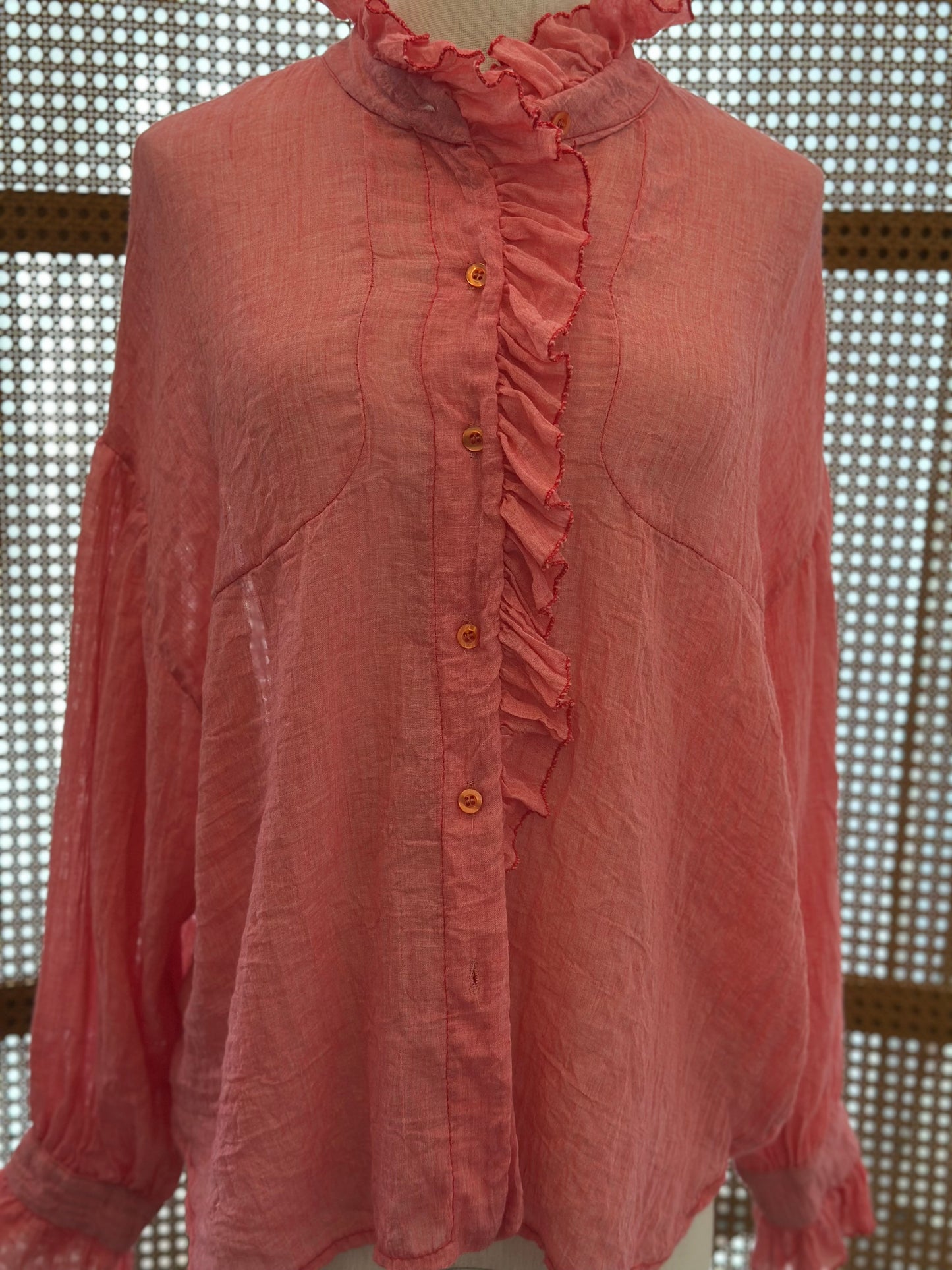Blouse Corail – Col & Volants Romantiques