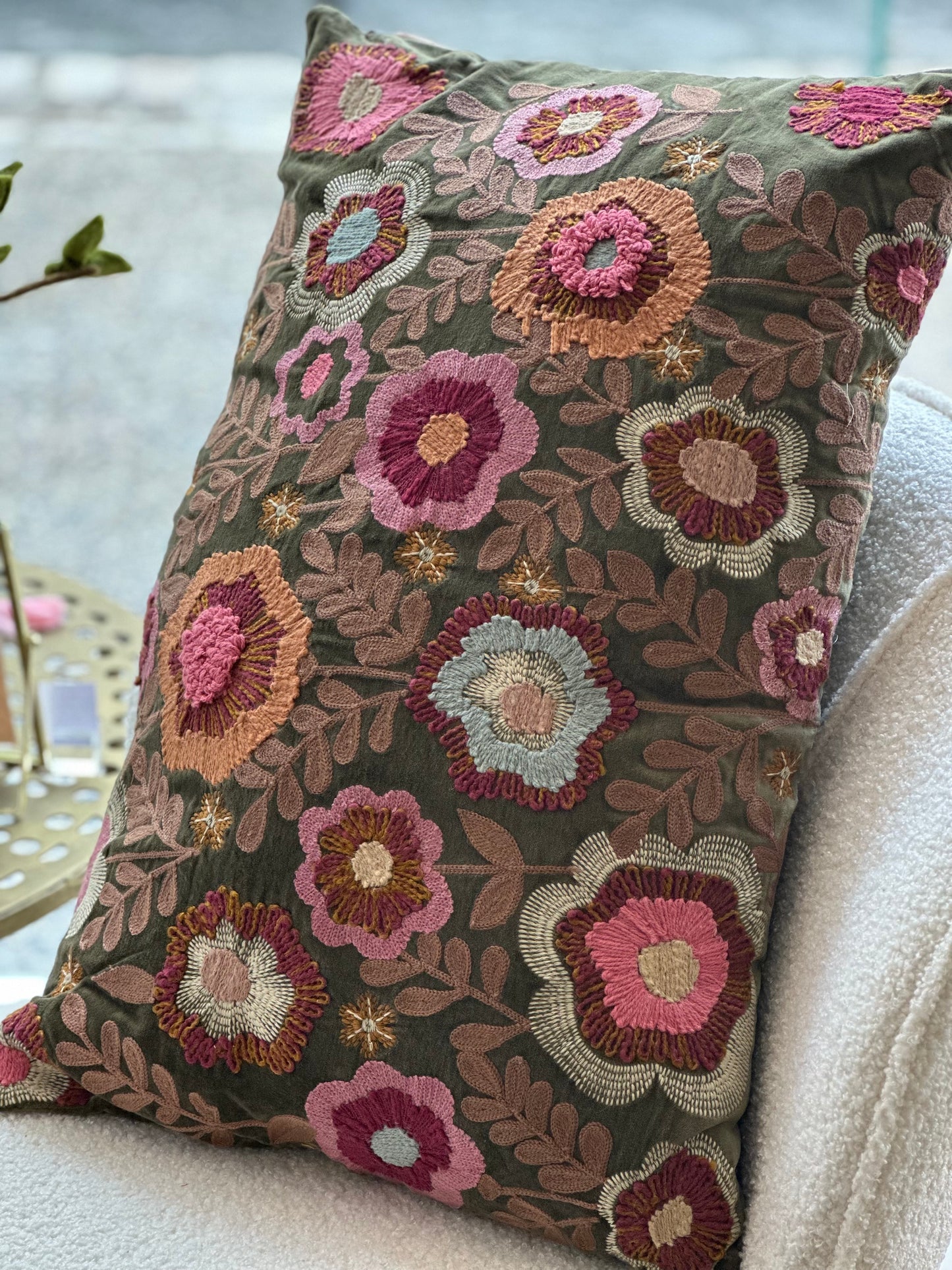 Coussin broderie soufflée