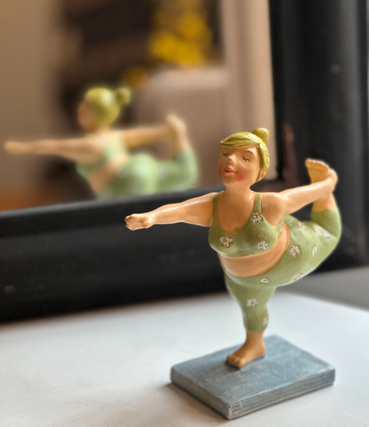 Figurines FEMMES YOGA