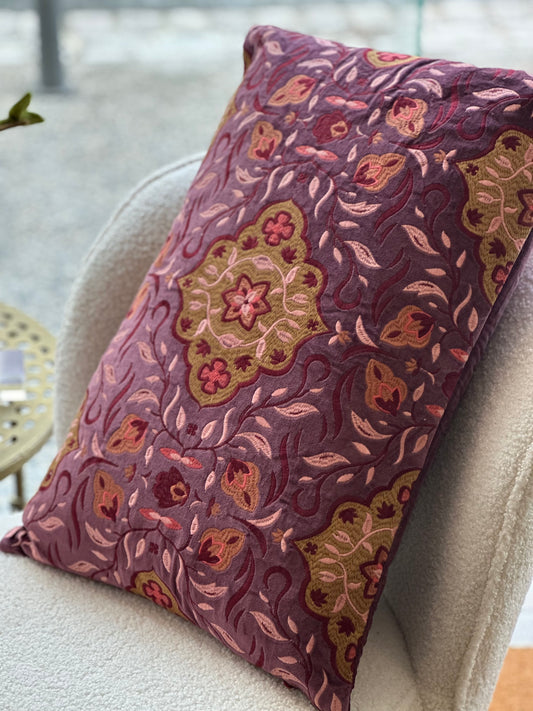 Coussin broderie soufflée