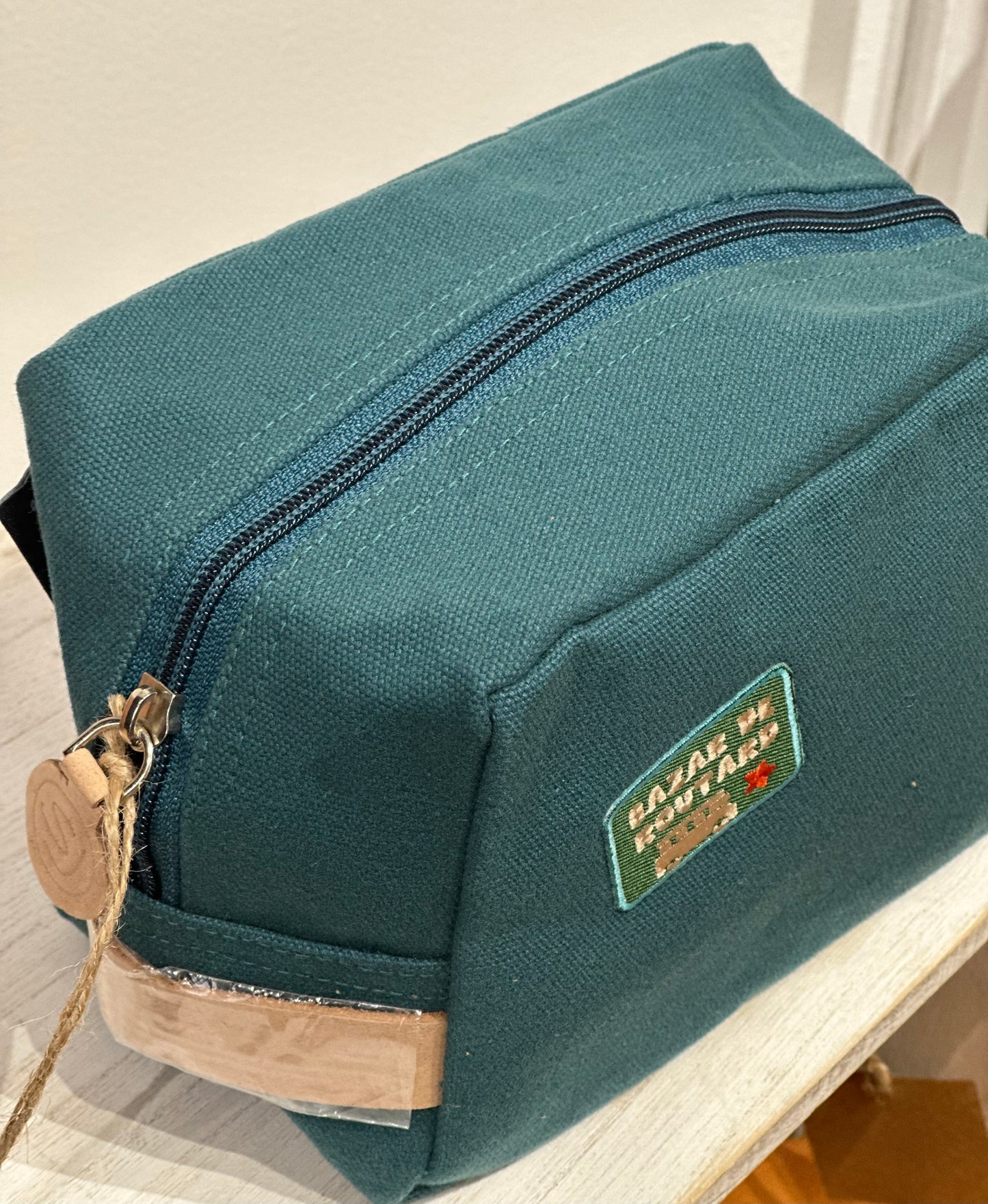 Trousse Oscar pm  « bazar de routard »