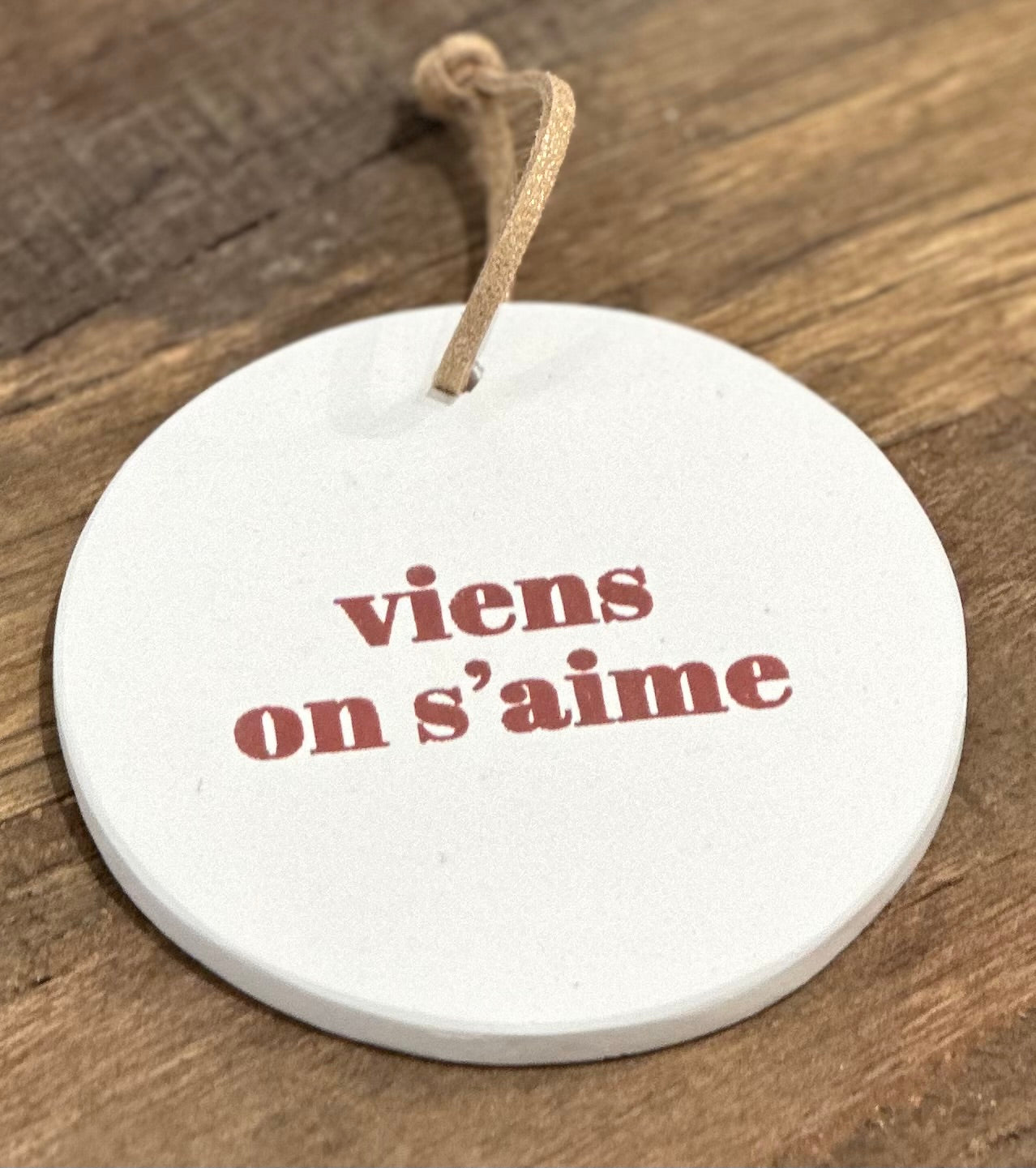 Médaillon Viens on s’aime