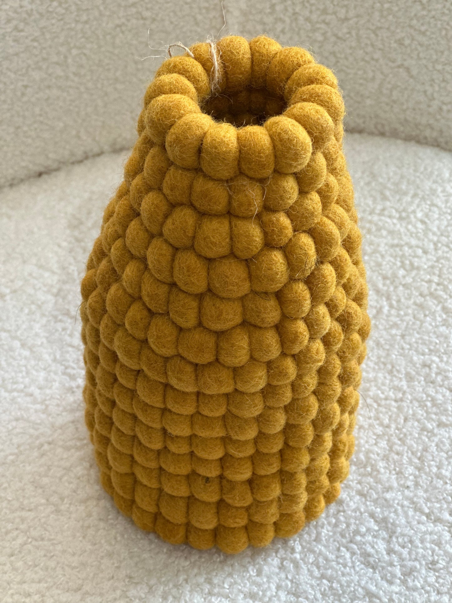 Vase fleurs en feutrine