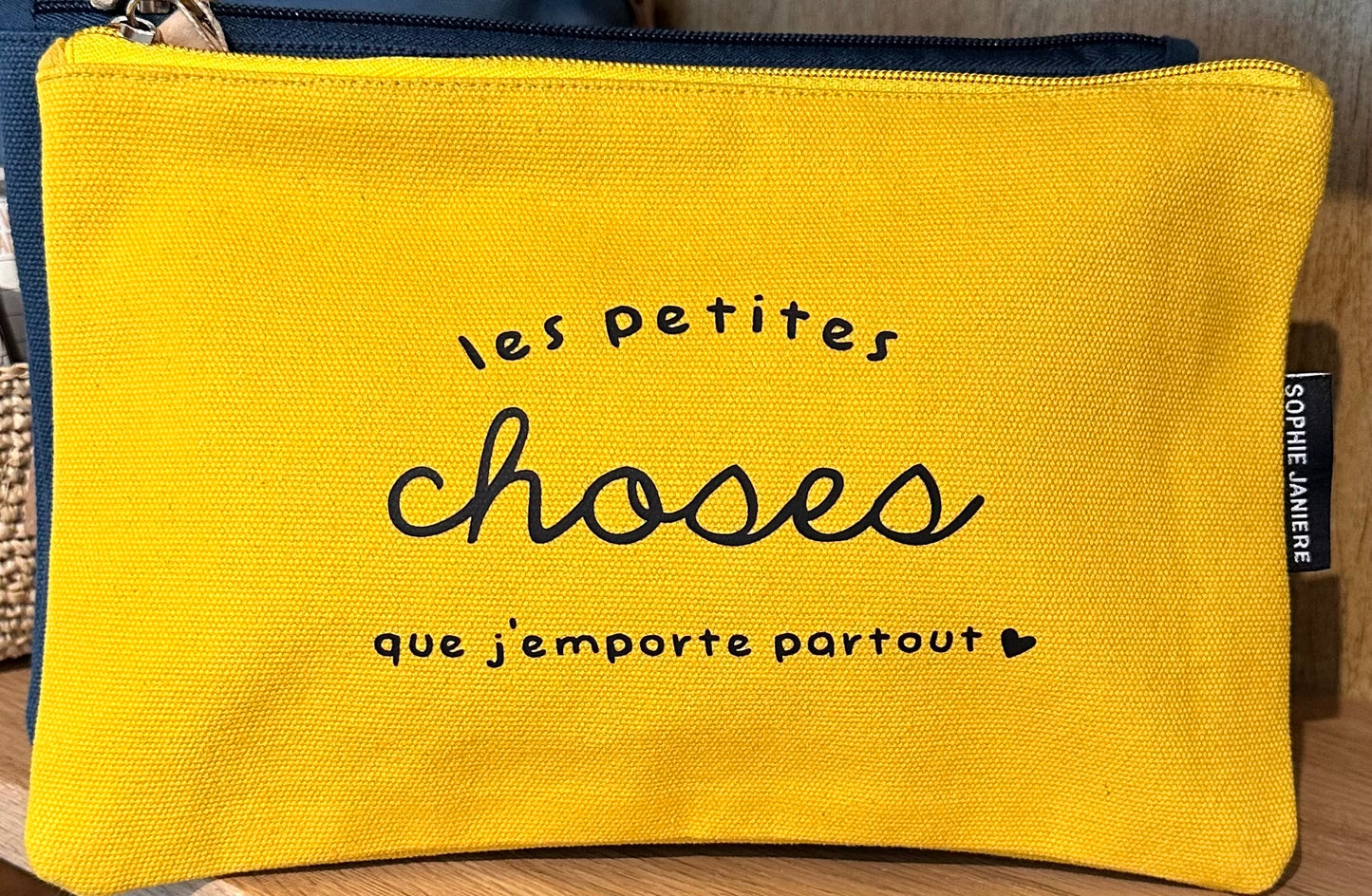 Trousse plate