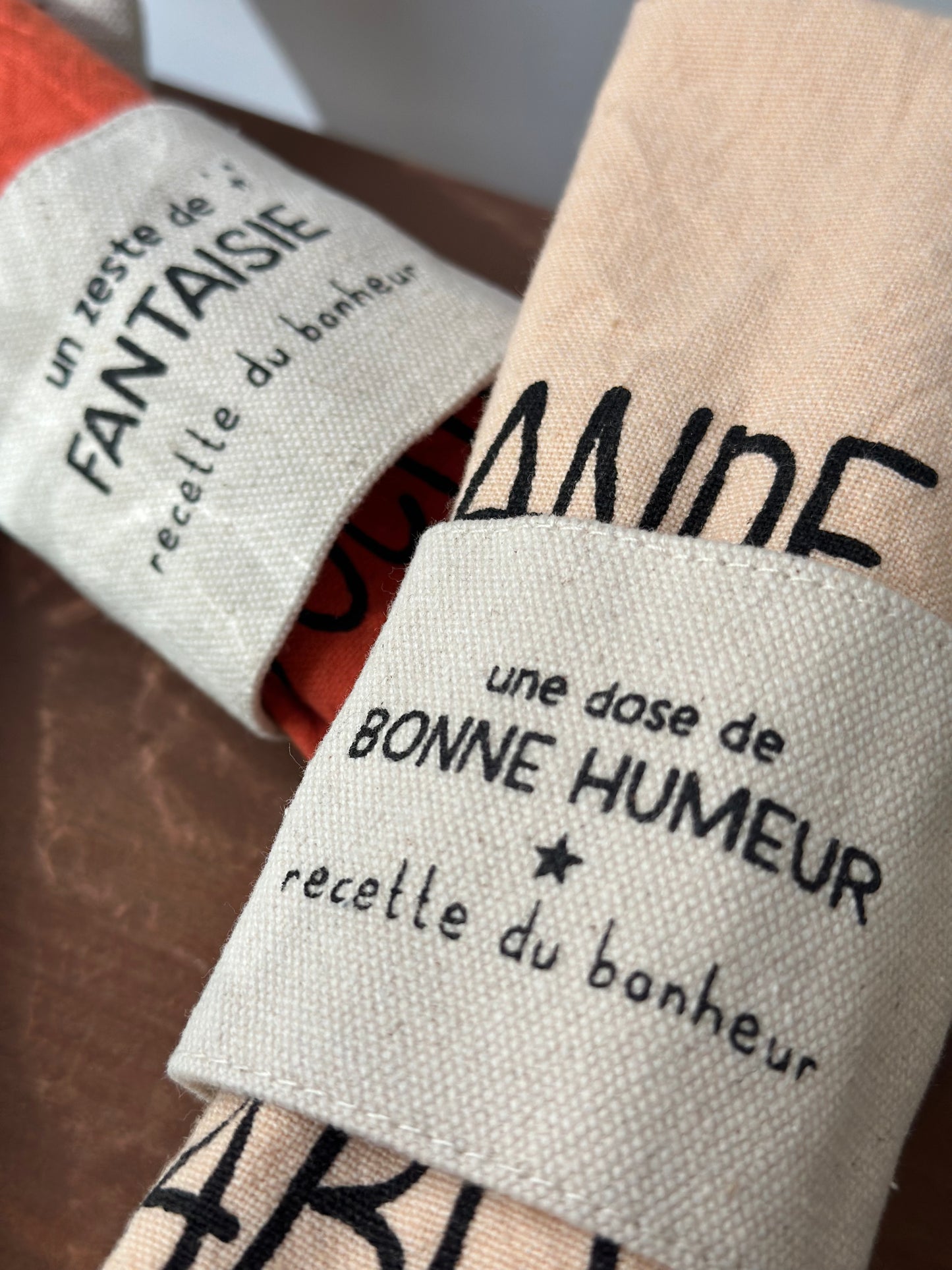 RONDS DE SERVIETTE