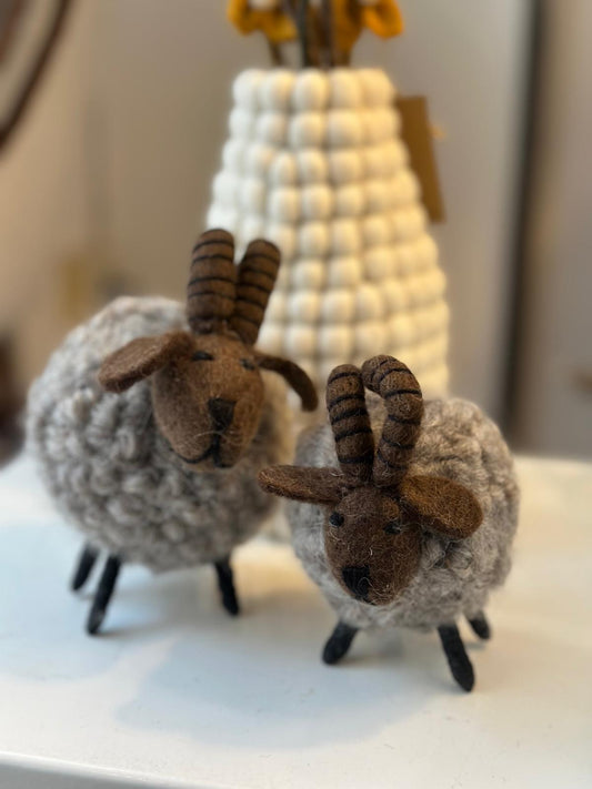 Bouquetin en feutrine